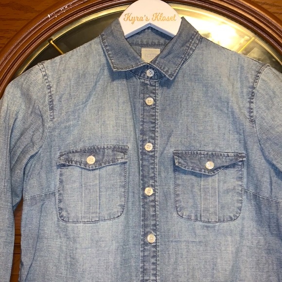 J. Crew The Perfect Shirt Chambray Ombré Blue Button Down Shirt - Picture 4 of 16